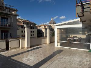 Dama AltaVista - Vatican Dome Terrace