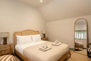 Beautiful 2 Bedroom Cottage in the Cotswolds