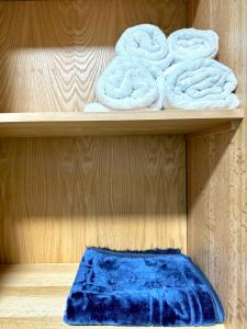 Apartment 1 3 BDR modern & central apartment