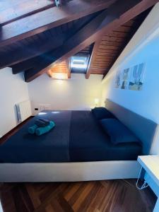 Via Della Commenda - VELO