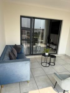 Penthouse On Tropical - The Blyde