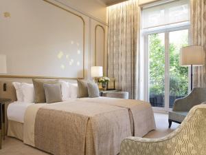 Hotels Le Narcisse Blanc : photos des chambres