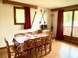 Location 4 Pièces avec Balcons pour 8 à Puy-Saint-Vincent - FR-1-504-30