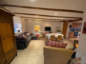 Petit coin de bonheur - 3 chambres & 1 poele à bois