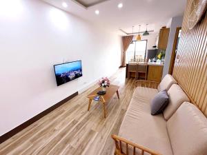 OPEN VIEW Home at My Khe beach, Danang Mường Thanh Building