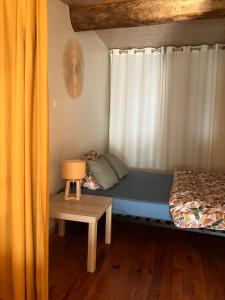 Les Bleuets, vue sur la montagne et rivière