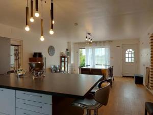 Maison spacieuse avec piscine à La Bazoche-Gouet