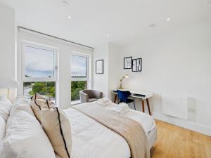 West Wimbledon, 2 Bedroom Luxury Stay, Gym, Free Parking