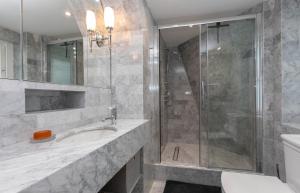 Stylish 2 Bedroom Apartment near Oxford Street