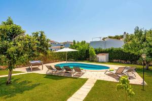 Villa Aljub by Villa Plus