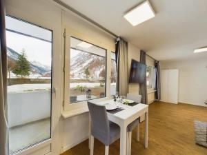 Breathtaking View Apartment near Zermatt with Parking