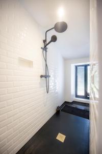 INFINITY I Seventharts I Cinema room