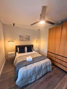 Luxury RiverFront By Renzzi