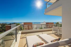 Stunning views of mountains, sea, golf and lake