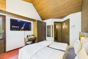 Central suite to stay for two experience SaasFee