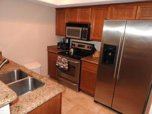 Luxury BiltmoreCondo - 32nd and Camelback - Biltmore Golf Course