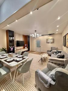 ISR Residance Luxury Apartment in Baku