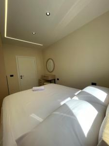 Couples Modern Apartment