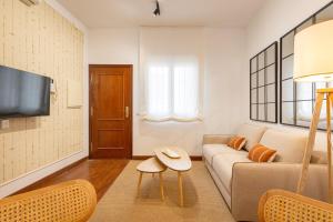 Santa Catalina City Center by Valcambre