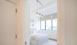 Large City Centre Apartment Stylish and Spacious