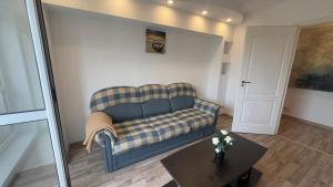 Kronos central retreat - Parliament view