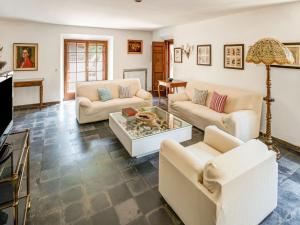 Tuscany Villa with Terrace