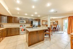 Golf Getaway 5 Mi to Dtwn Las Palmas Resort Condo