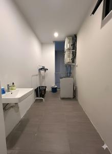 Princeton Suites 3BR 2BH Apartment Near Airport