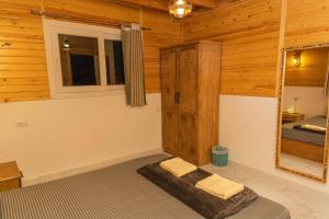 Sea and Mountain View Rooftop Chalet