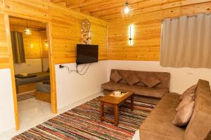 Sea and Mountain View Rooftop Chalet