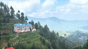 Pamper stay resort