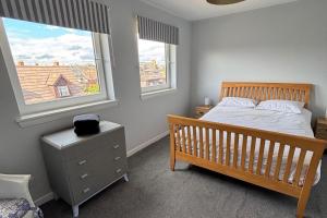 Close to beach town golf & natural beauty spots