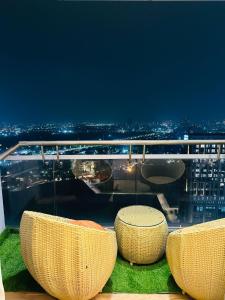 Supernova studio apartment