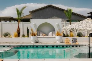 Indah - Chic Paradise in Coachella Valley