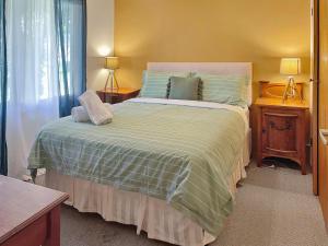 Jamieson Cottage 3 - By the River