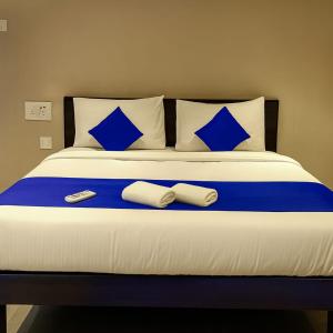 Hotel Karpagam Lodging House Nr Railway Station & Gandhipuram bus stand