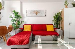 Exclusive ocean front apartment