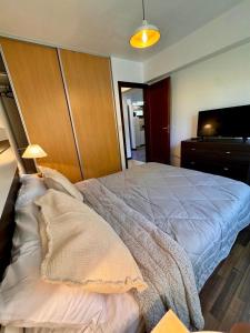 Hermoso departamento con pileta climatizada y parrilla