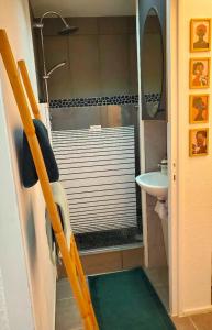 Olina - Proche plage, balcon, wifi, parking, calme