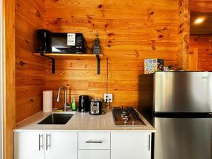 1-bedroom Unique Eco Log Cabins in Parry Sound #101