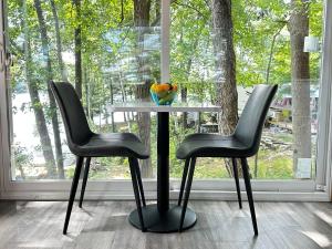 1-bedroom Unique Eco Log Cabins in Parry Sound #104