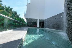 Sunset Family Package Units 304 & 305