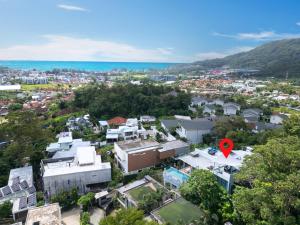 Kamala Sea View-villa with private pool and maid