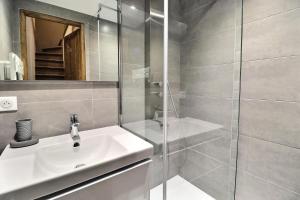 Résidence Antares - SUPERBE 4 PIECES DUPLEX - ENTIEREMENT RENOVE MAE-5804