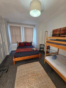 Charming & Energetic - 8ight Havens Folkestone