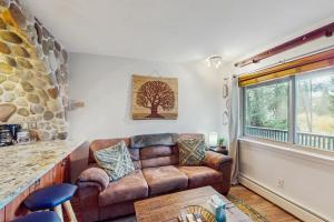 Hi Country Haus 14-5