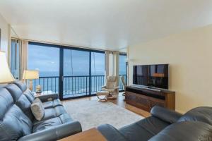 One Bedroom Oceanfront Condo in San Diego