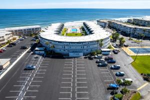 Surfside 112 - Ground-Level with Ocean View Patio, Steps to Pool & Beach