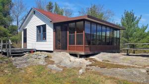 Comfy Cottage in Georgian Bay - Rockwood #4
