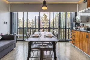 ZIELO Studio apt AC Rooftop views Business Center